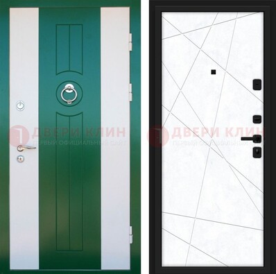 Зеленая железная дверь с панелями МДФ ДМ-369 в Ставрополе