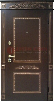 Входная дверь с массивом дуба в темном цвете ДМД-65 в Ставрополе