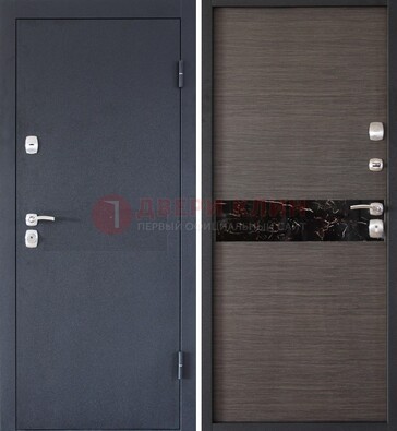 Черная железная дверь с порошковым напылением МДФ внутри ДП-114 в Электрогорске