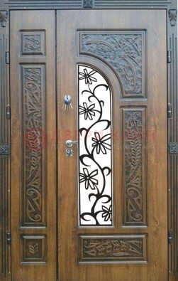 Морозостойкая металлическая парадная дверь ДПР-12 в Ставрополе