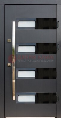 Черная стальная дверь МДФ хайтек со стеклом ДС-16 в Ставрополе