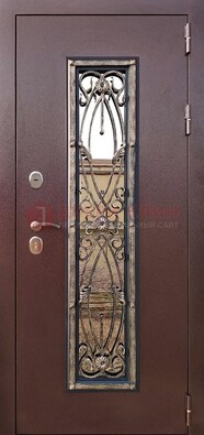 Коричневая стальная дверь порошок со стеклом и ковкой для дома ДСК-169 в Ставрополе