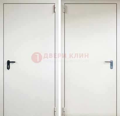 Белая железная техническая дверь ДТ-16 в Ставрополе