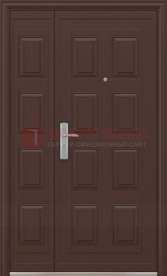 Коричневая железная тамбурная дверь ДТМ-37 в Ставрополе
