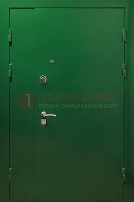 Зеленая распашная тамбурная дверь Порошок ДТМ-47 в Ставрополе