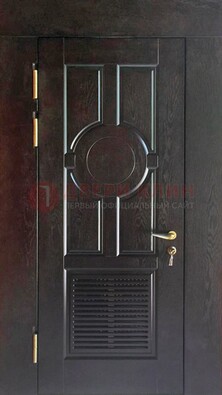 Входная темная дверь винорит с решеткой ДВТ-250 в Старой Купавне