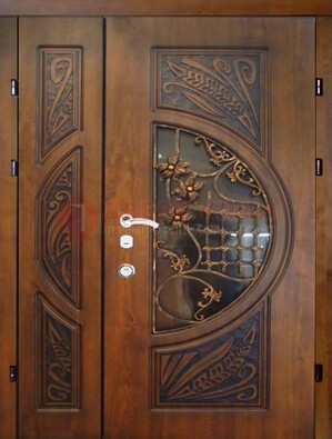 Металлическая дверь с виноритом и резной панелью внутри ДВТ-70 в Ставрополе