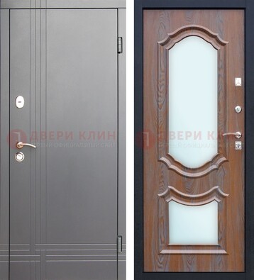 Серая входная дверь со светлой МДФ и зеркалами внутри ДЗ-77 в Ставрополе