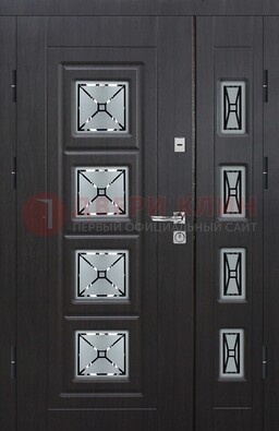 Чёрная двухстворчатая железная дверь с МДФ и витражом ВЖ-35 в Ставрополе